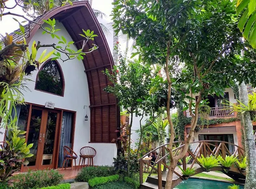 Green Bird Villa-1
